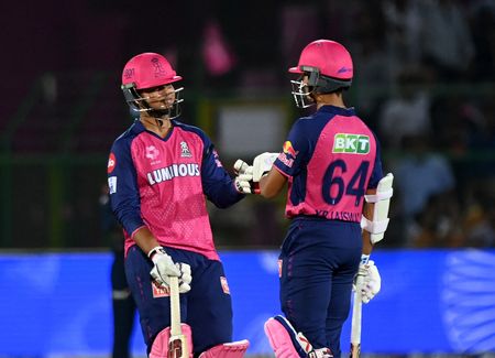 tagreuters.com2025binary_LYNXMPEL3S02Z-VIEWIMAGE