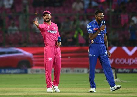 tagreuters.com2025binary_LYNXMPEL4104X-VIEWIMAGE