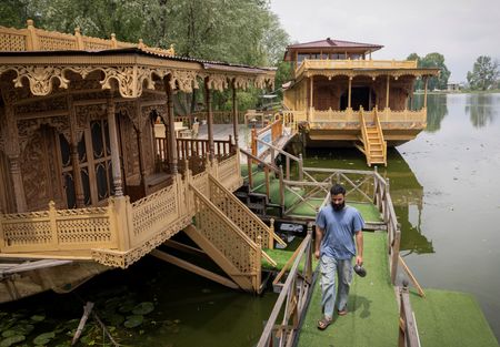 tagreuters.com2025binary_LYNXMPEL4500R-VIEWIMAGE