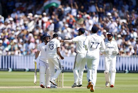 tagreuters.com2025binary_LYNXMPEL6D08J-VIEWIMAGE