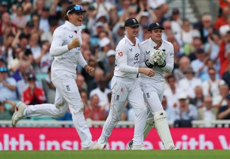 tagreuters.com2025binary_LYNXMPEL6U14A-VIEWIMAGE