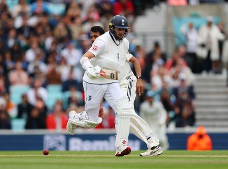 tagreuters.com2025binary_LYNXMPEL730OQ-VIEWIMAGE