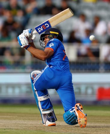 tagreuters.com2025binary_LYNXMPEL7I0FF-VIEWIMAGE