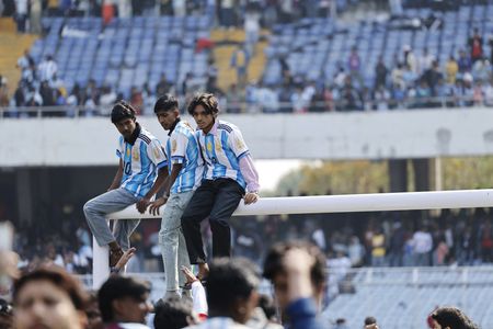 tagreuters.com2025binary_LYNXMPELBC04O-VIEWIMAGE