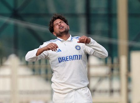 tagreuters.com2025binary_LYNXNPEL0H03R-VIEWIMAGE