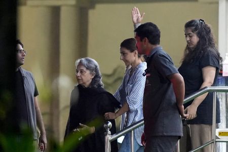 tagreuters.com2025binary_LYNXNPEL0H05M-VIEWIMAGE