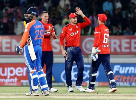 tagreuters.com2025binary_LYNXNPEL0R0R0-VIEWIMAGE