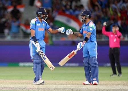 tagreuters.com2025binary_LYNXNPEL230N0-VIEWIMAGE