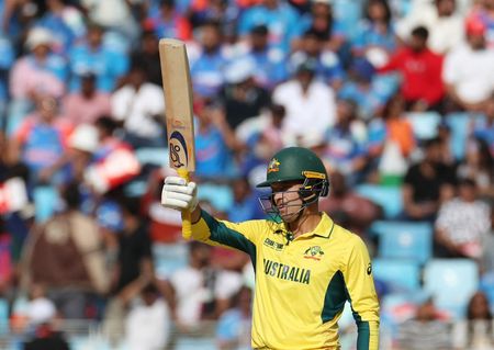 tagreuters.com2025binary_LYNXNPEL230N7-VIEWIMAGE