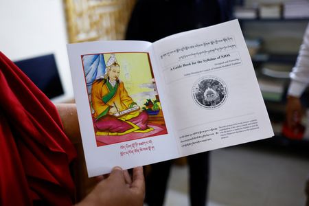 tagreuters.com2025binary_LYNXNPEL3706H-VIEWIMAGE