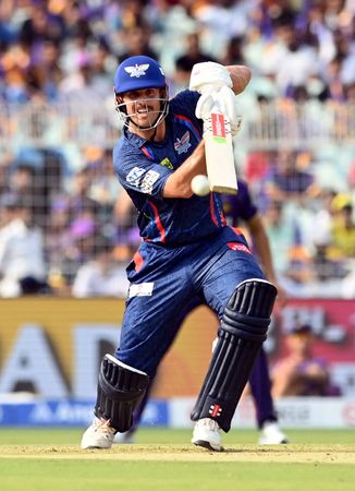 tagreuters.com2025binary_LYNXNPEL3805N-VIEWIMAGE