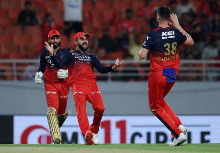 tagreuters.com2025binary_LYNXNPEL4S0T9-VIEWIMAGE