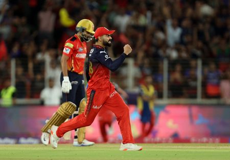 tagreuters.com2025binary_LYNXNPEL520XG-VIEWIMAGE