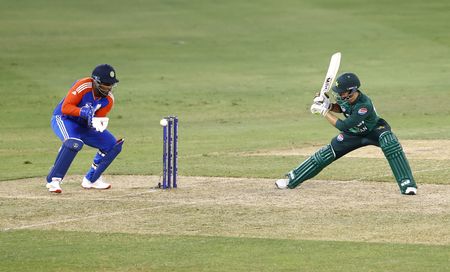 tagreuters.com2025binary_LYNXNPEL8K0DS-VIEWIMAGE