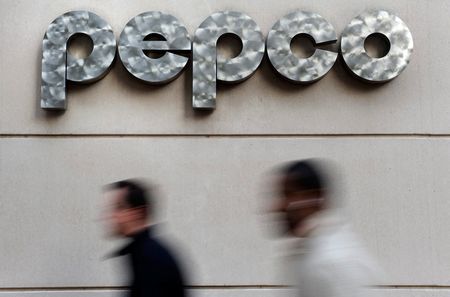 tagreuters.com2022binary_LYNXMPEI040AY-VIEWIMAGE