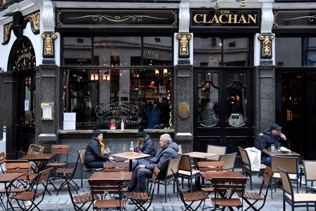 tagreuters.com2022binary_LYNXMPEI0K0Q7-VIEWIMAGE