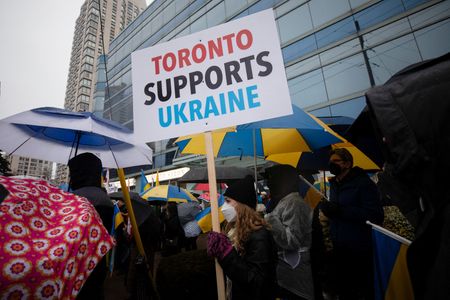 tagreuters.com2022binary_LYNXMPEI1M02X-VIEWIMAGE