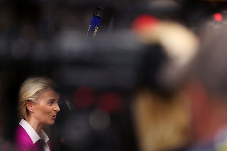 tagreuters.com2022binary_LYNXMPEI4T0K9-VIEWIMAGE