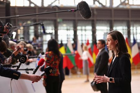 tagreuters.com2022binary_LYNXMPEI4T0KA-VIEWIMAGE