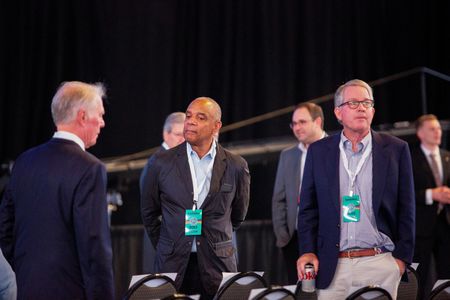 tagreuters.com2023binary_LYNXMPEJ450BH-VIEWIMAGE