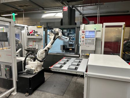 tagreuters.com2023binary_LYNXMPEJ9Q0CJ-VIEWIMAGE