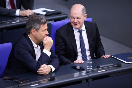 tagreuters.com2023binary_LYNXMPEJAR0B8-VIEWIMAGE