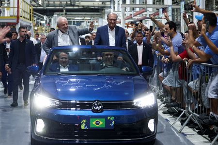 tagreuters.com2024binary_LYNXMPEK110SX-VIEWIMAGE