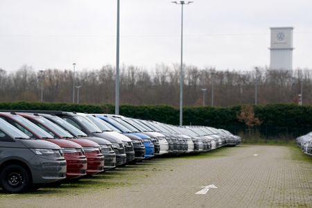 tagreuters.com2024binary_LYNXMPEKBH069-VIEWIMAGE