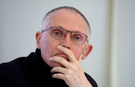 tagreuters.com2024binary_LYNXNPEK1J0PC-VIEWIMAGE