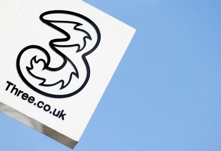 tagreuters.com2024binary_LYNXNPEKB40OM-VIEWIMAGE