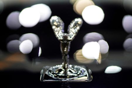 tagreuters.com2025binary_LYNXMPEL07004-VIEWIMAGE