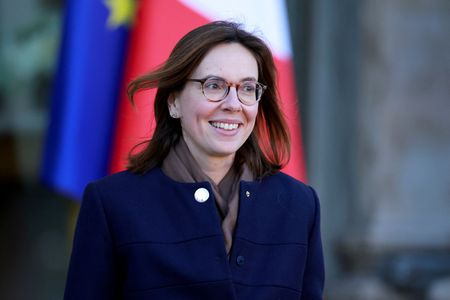 tagreuters.com2025binary_LYNXMPEL0E0IJ-VIEWIMAGE