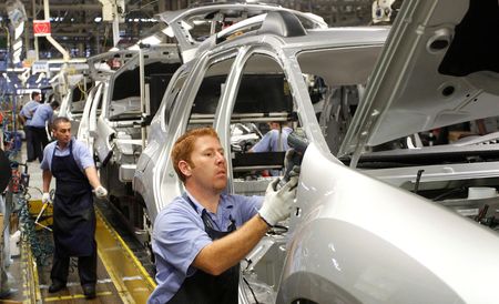 tagreuters.com2025binary_LYNXMPEL1B0HG-VIEWIMAGE