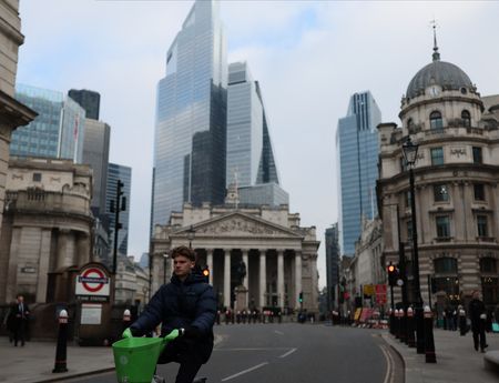 tagreuters.com2025binary_LYNXMPEL1C08X-VIEWIMAGE