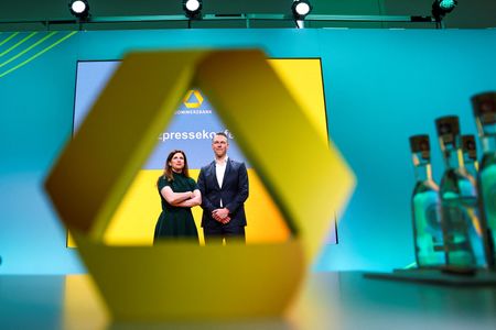 tagreuters.com2025binary_LYNXMPEL1C0EG-VIEWIMAGE