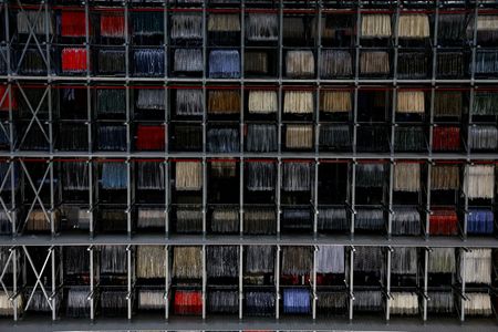 tagreuters.com2025binary_LYNXMPEL290JV-VIEWIMAGE