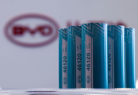 tagreuters.com2025binary_LYNXMPEL2H07Z-VIEWIMAGE