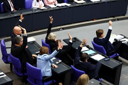 tagreuters.com2025binary_LYNXMPEL2H0EQ-VIEWIMAGE