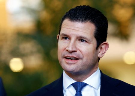 tagreuters.com2025binary_LYNXMPEL2K0K6-VIEWIMAGE