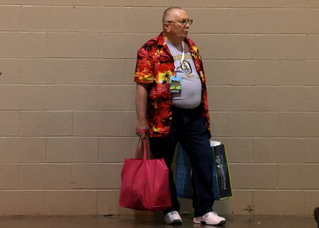 tagreuters.com2025binary_LYNXMPEL4203I-VIEWIMAGE