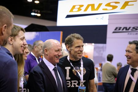 tagreuters.com2025binary_LYNXMPEL4203J-VIEWIMAGE