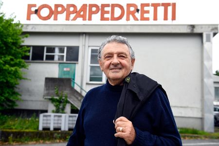 tagreuters.com2025binary_LYNXMPEL4D0B6-VIEWIMAGE