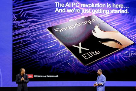 tagreuters.com2025binary_LYNXMPEL4I0BN-VIEWIMAGE