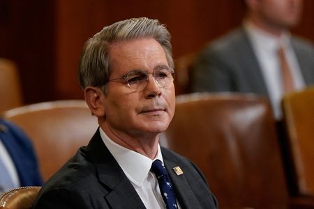 tagreuters.com2025binary_LYNXMPEL5A12K-VIEWIMAGE