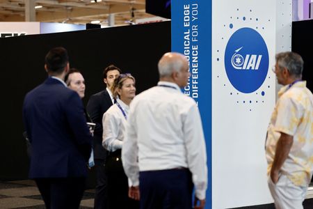 tagreuters.com2025binary_LYNXMPEL5F0A6-VIEWIMAGE