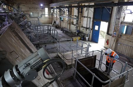 tagreuters.com2025binary_LYNXMPEL5G09T-VIEWIMAGE