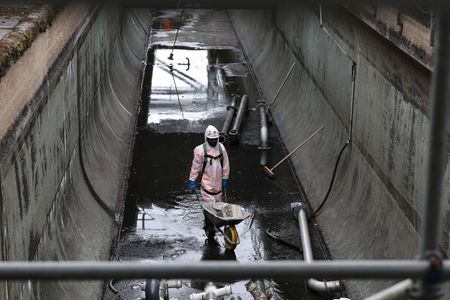 tagreuters.com2025binary_LYNXMPEL5G0AK-VIEWIMAGE