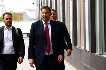 tagreuters.com2025binary_LYNXMPEL5N0E8-VIEWIMAGE