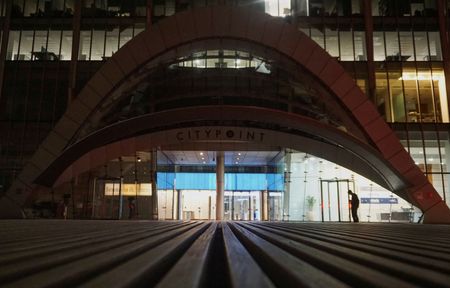 tagreuters.com2025binary_LYNXMPEL6G046-VIEWIMAGE