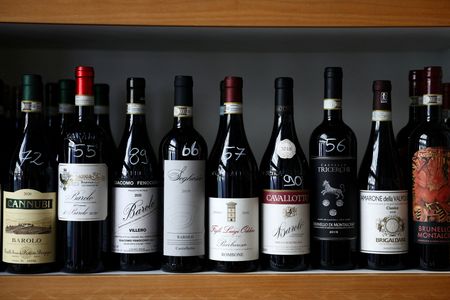 tagreuters.com2025binary_LYNXMPEL6M0YM-VIEWIMAGE